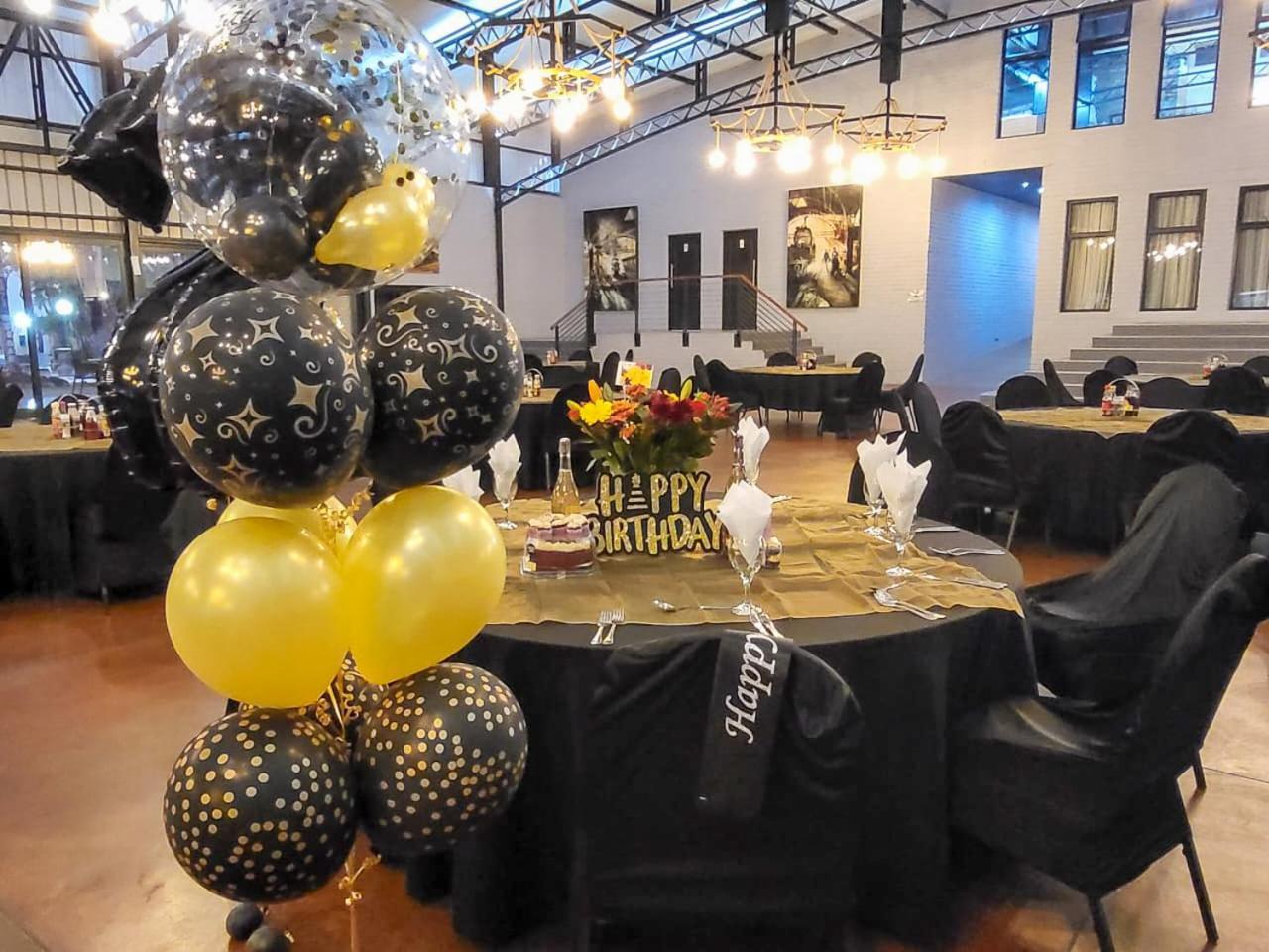 Safari Hotel & Convention Centre Рустенбург Екстериор снимка